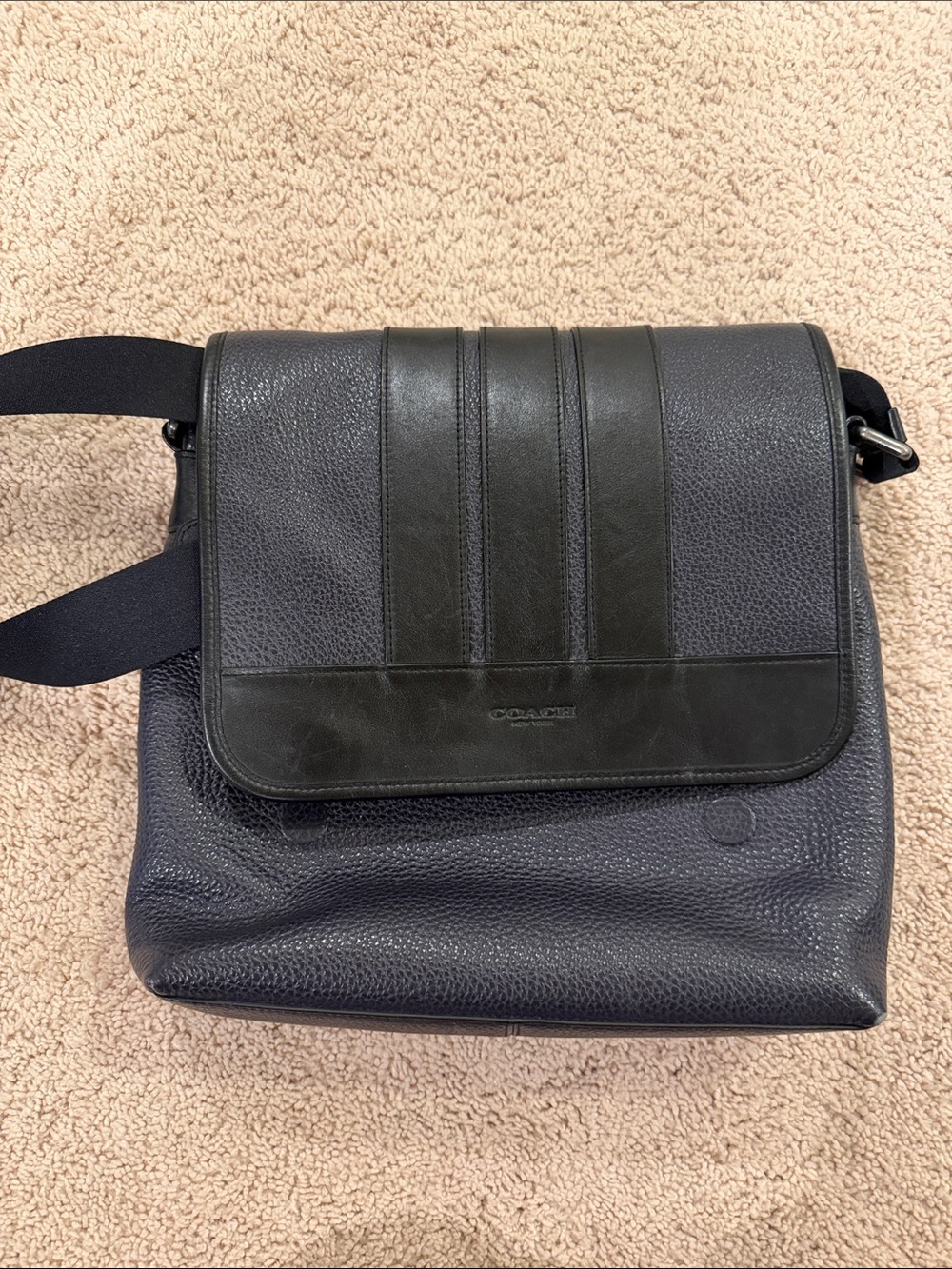 Coach Men's Navy and Black Leather Messenger Bag